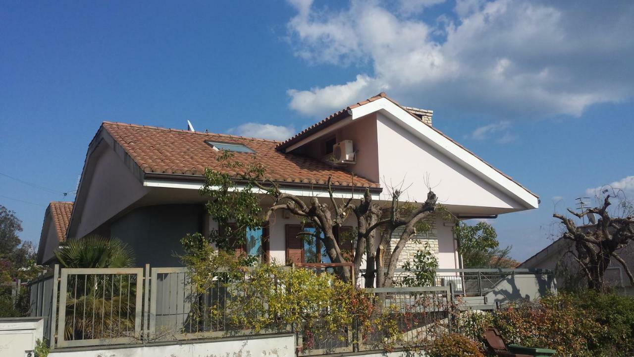 B&B Villa Noemi Formia Exterior foto